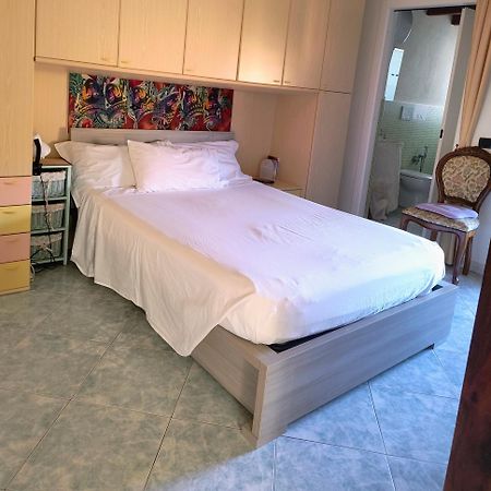 B&B Is Pranus A Mari Casa Privata Solanas  Dış mekan fotoğraf