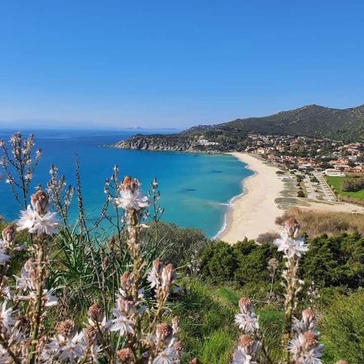 B&B Is Pranus A Mari Casa Privata Solanas  Dış mekan fotoğraf